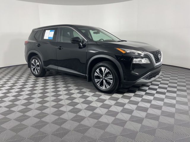 2022 Nissan Rogue SV 2