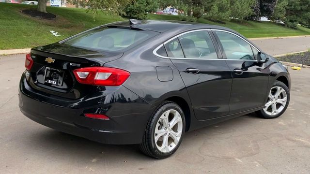 2017 Chevrolet Cruze Premier 8