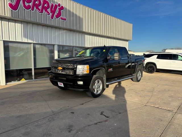 Black 2013 Chevrolet Silverado 2500HD LTZ Crew Cab 4WD Pickup Truck Four-Wheel Drive 6-Speed Automatic