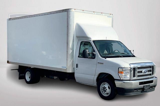 2023 Ford E-350SD Base 9