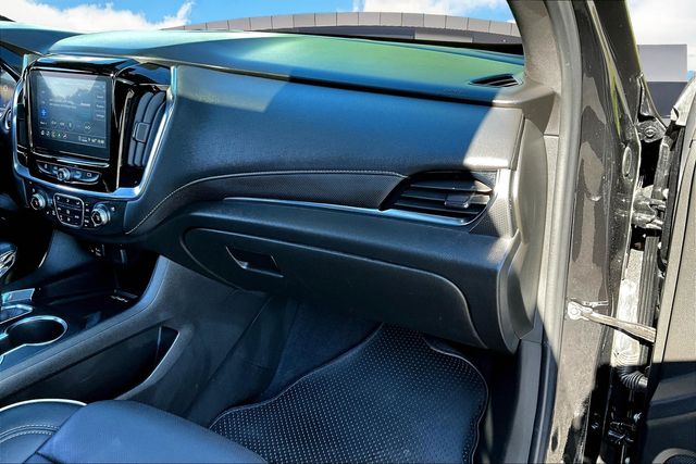 2022 Chevrolet Traverse Premier photo
