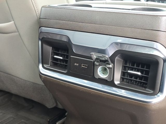 2022 GMC Sierra 1500 Limited SLT:166844B