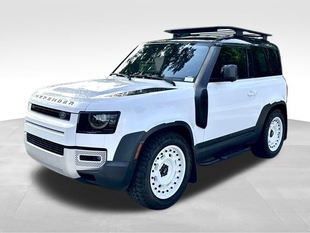 /2022 Land-Rover Defender