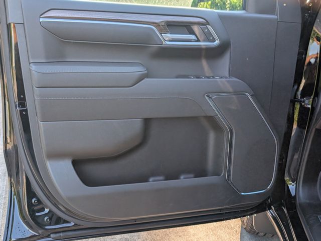 2026 Chevrolet Silverado 1500 LT - 9