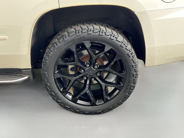 Used 2015 White Chevrolet LTZ image 38