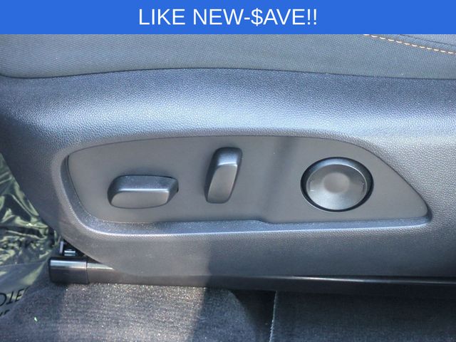 Used 2026 Green Chevrolet ACTIV image 17