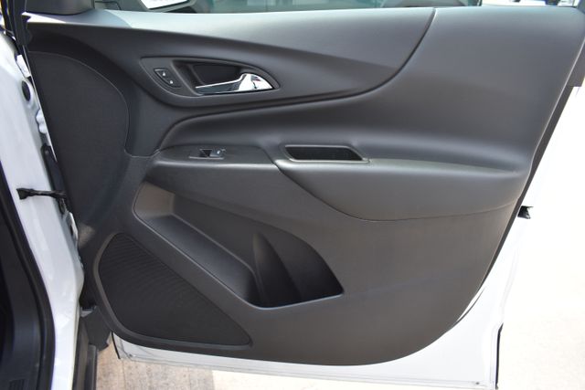 2024 Chevrolet Equinox LT - Photo 17