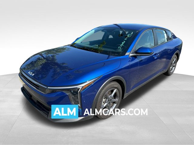2025 Kia K4 LXS FWD