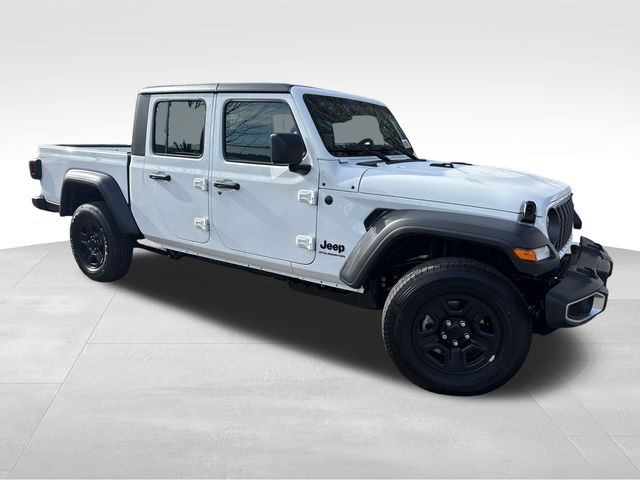 Bright White Clearcoat 2026 Jeep Gladiator Pickup Truck Four-Wheel Drive 8-Speed Automatic