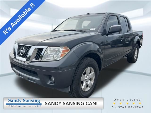  2013 Nissan Frontier SV Crew Cab   