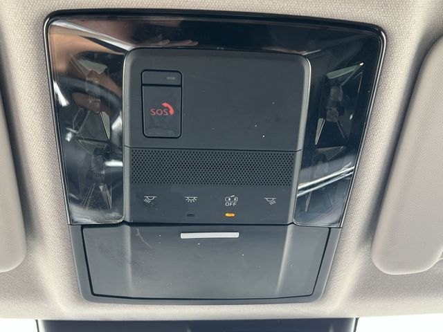 Used 2025 Black Mitsubishi ES image 31