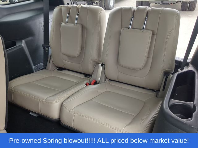 Used 2019 White Platinum Clearcoat Metallic Ford XLT image 39