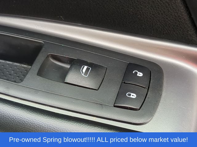 Used 2020 White Dodge Crossroad image 47