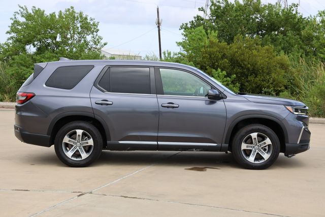 2024 Honda Pilot EX-L Gray at Bayway Cadillac of The Woodlands