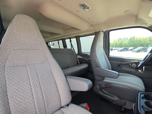 Photo of 2024 Chevrolet Express 3500 LT in Dallas, GA - 17,  2024 Chevrolet Express 3500 LT:C02424