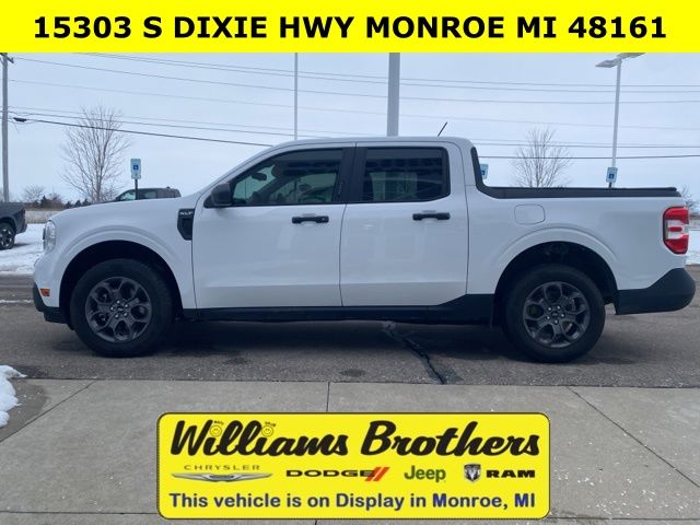 2023 Ford Maverick XLT - Oxford White exterior view 8