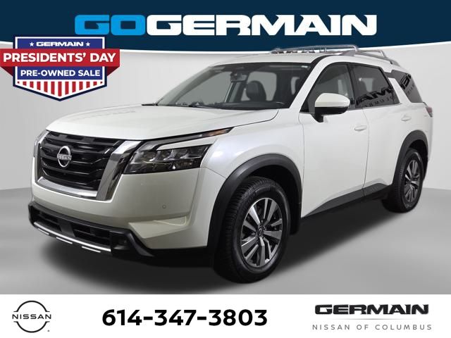 2023 Nissan Pathfinder SL 4WD