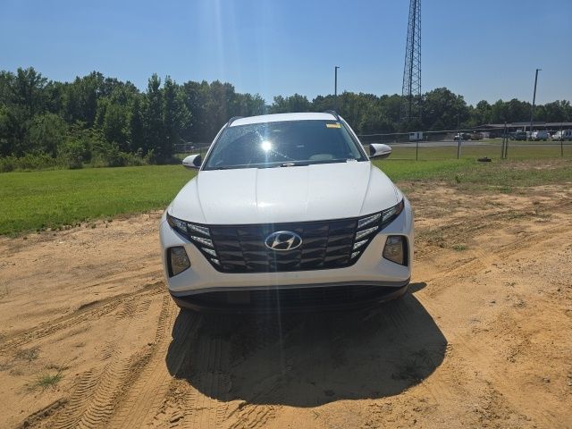 Used 2022 Quartz White Hyundai SEL image 13