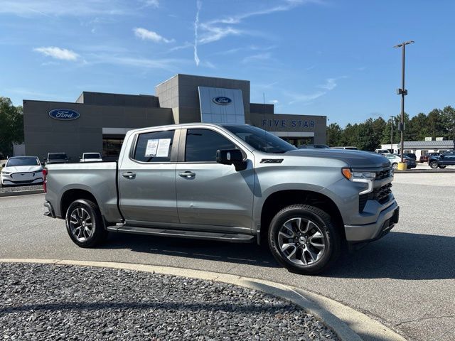 Sterling Gray Metallic 2024 Chevrolet Silverado 1500 Pickup Truck Four-Wheel Drive Automatic