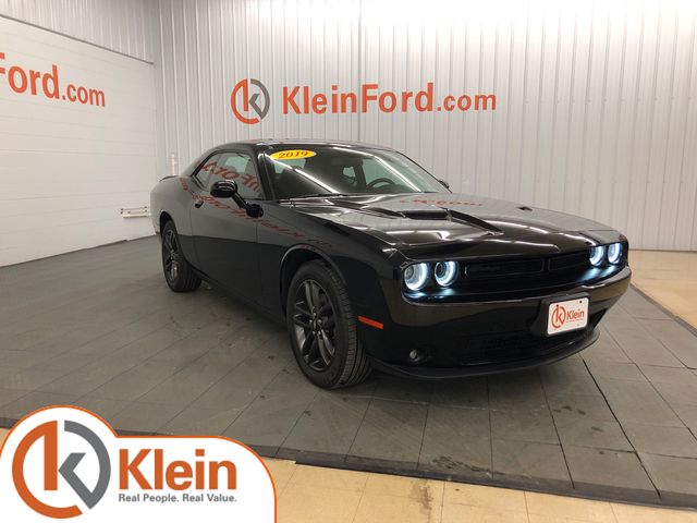 2019 Dodge Challenger SXT AWD
