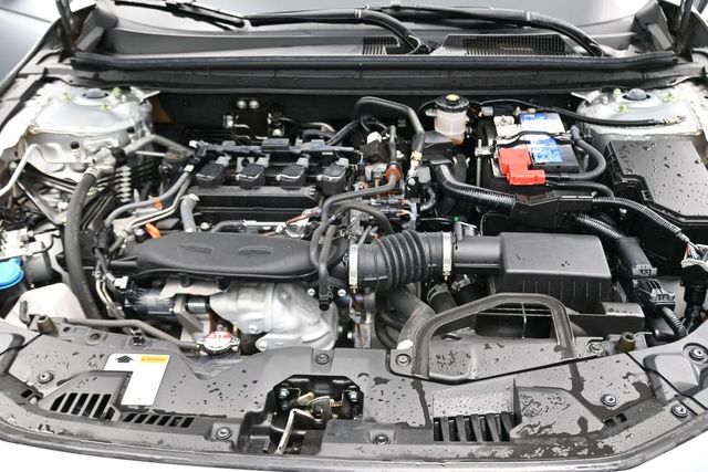 Certified Used 2024 Silver Honda EX image 21
