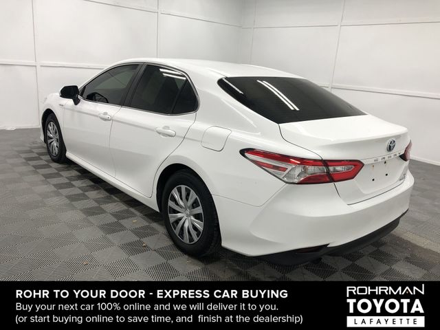 2018 Toyota Camry Hybrid LE 4