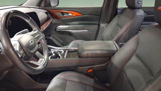 Used 2024 Chevrolet Traverse SUV