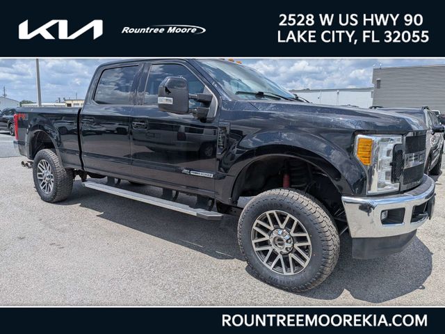 Shadow Black 2017 Ford F-250 Super Duty Lariat Crew Cab 4WD Pickup Truck Four-Wheel Drive Automatic