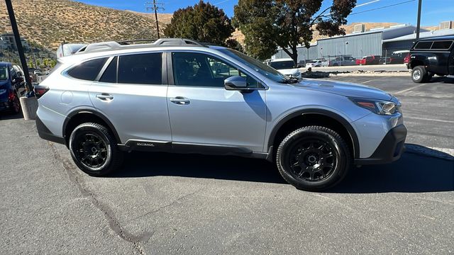 2022 Subaru Outback Premium 2