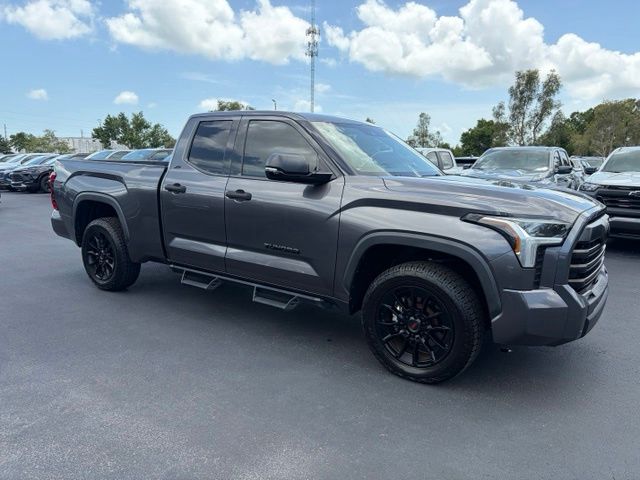 2022 Toyota Tundra SR5 Double Cab RWD