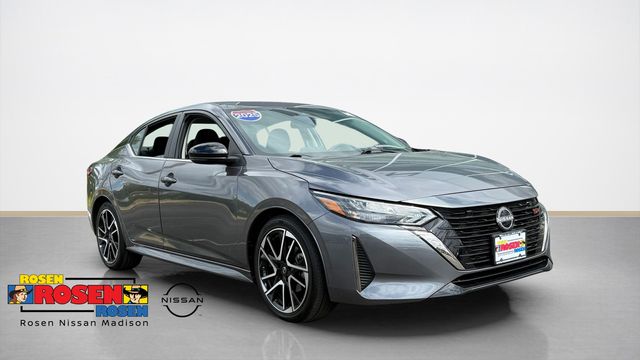 Gray (Gun Metallic) 2025 Nissan Sentra SR FWD Sedan Front-Wheel Drive Continuously Variable Transmission