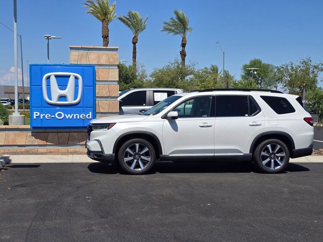 Certified Used 2023 Platinum White Honda Touring image 7