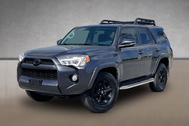 Magnetic Gray Metallic 2018 Toyota 4Runner SR5 Premium SUV / Crossover 4X2 5-Speed Automatic Overdrive