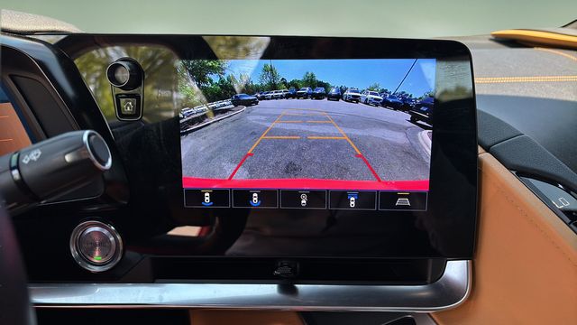Used 2021 Red Chevrolet Stingray image 26