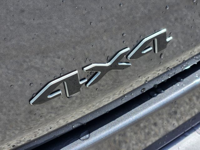 New 2026 Gray Jeep Upland image 7