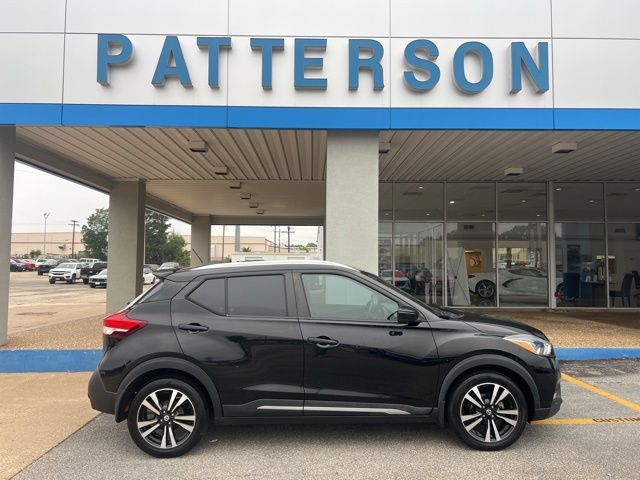 2019 Nissan Kicks 1.6 SR's photo