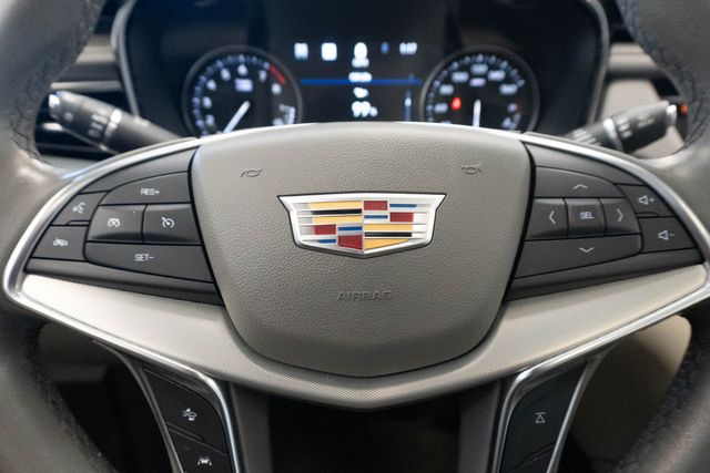 Used 2021 Cadillac XT5 SUV