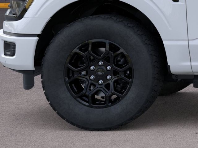 New 2026 White Ford XLT image 19