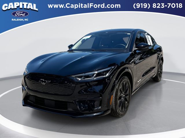 2025 Ford Mustang-Mach-e Premium's photo