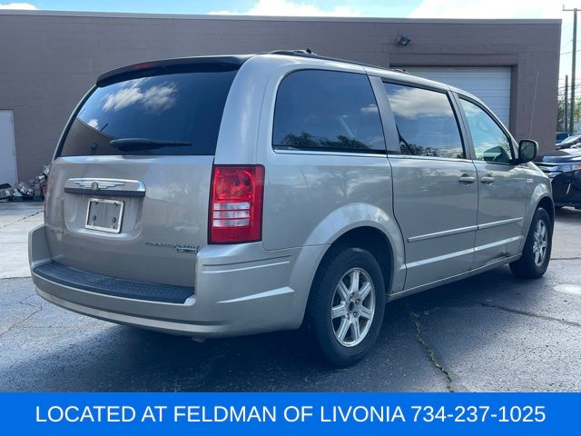 Used 2009 Chrysler Town & Country For Sale in Muncie, IN