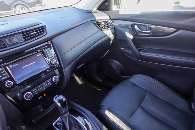 used 2017 Nissan Rogue car, priced at $11,500