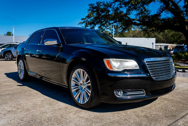 2011 Chrysler 300 Limited RWD