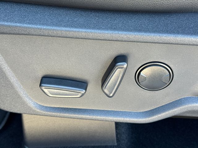 New 2025 White Ford Outer Banks image 23