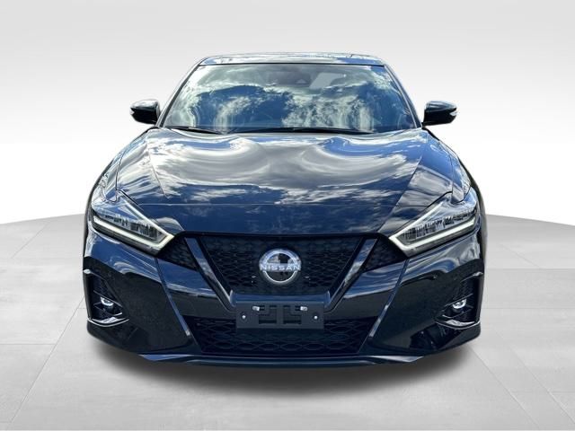 2023 Nissan Maxima SR 2