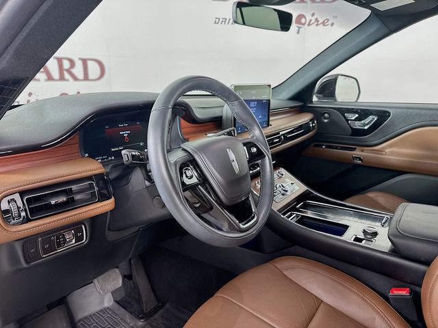 2023 Silver Radiance Metallic Clearcoat Lincoln Aviator Reserve AWD SUV