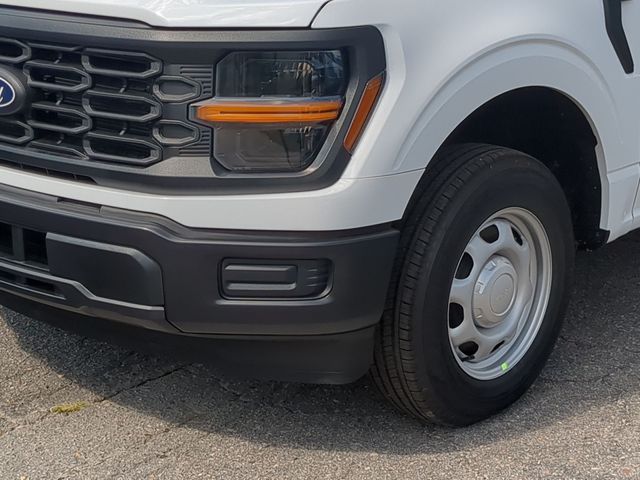 New 2026 Oxford White Ford XL image 17