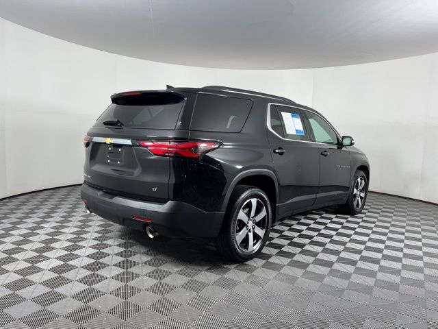 2022 Mosaic Black Metallic Chevrolet Traverse LT Leather AWD SUV