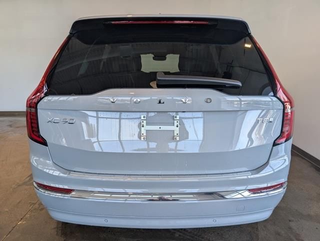New 2026 Gray Volvo T8 Plus image 4