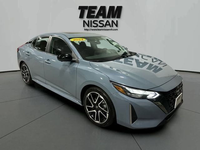 Atlantic Gray Metallic 2024 Nissan Sentra SR FWD Sedan Front-Wheel Drive Continuously Variable Transmission