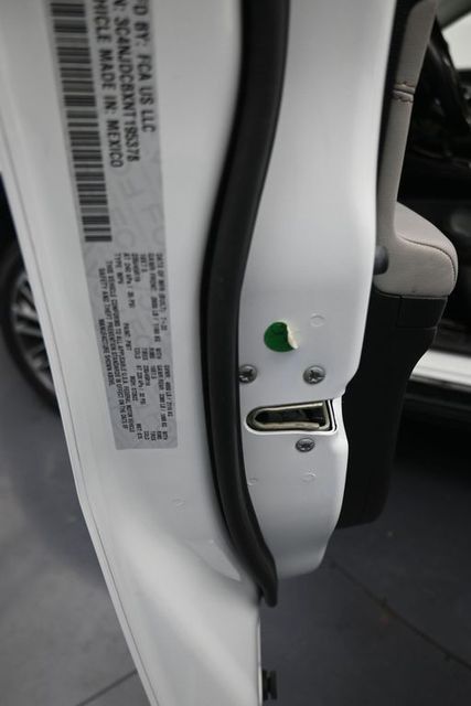 2022 Jeep Compass Limited White at Monument Chevrolet